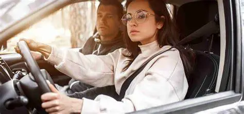 display image for Canadian driver's license classes